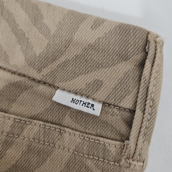 MOTHER The Looker Ankle Fray Jean in Sweet Stripes Print Size 29 - Picture 10 of 16